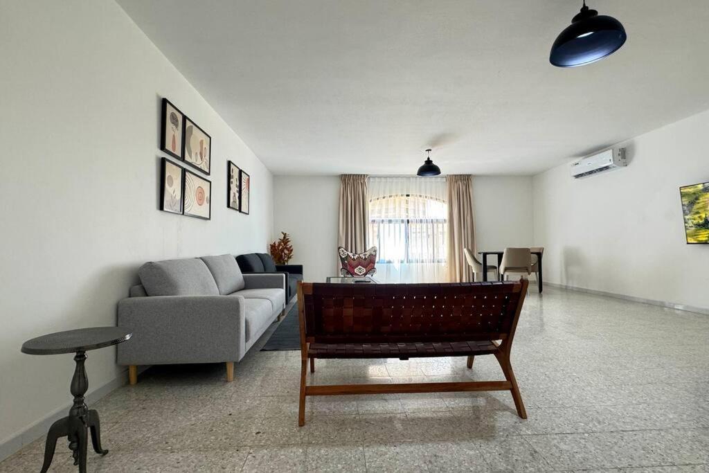 Apartment Spacious Serenity 5br Luxury Living In Al Danah