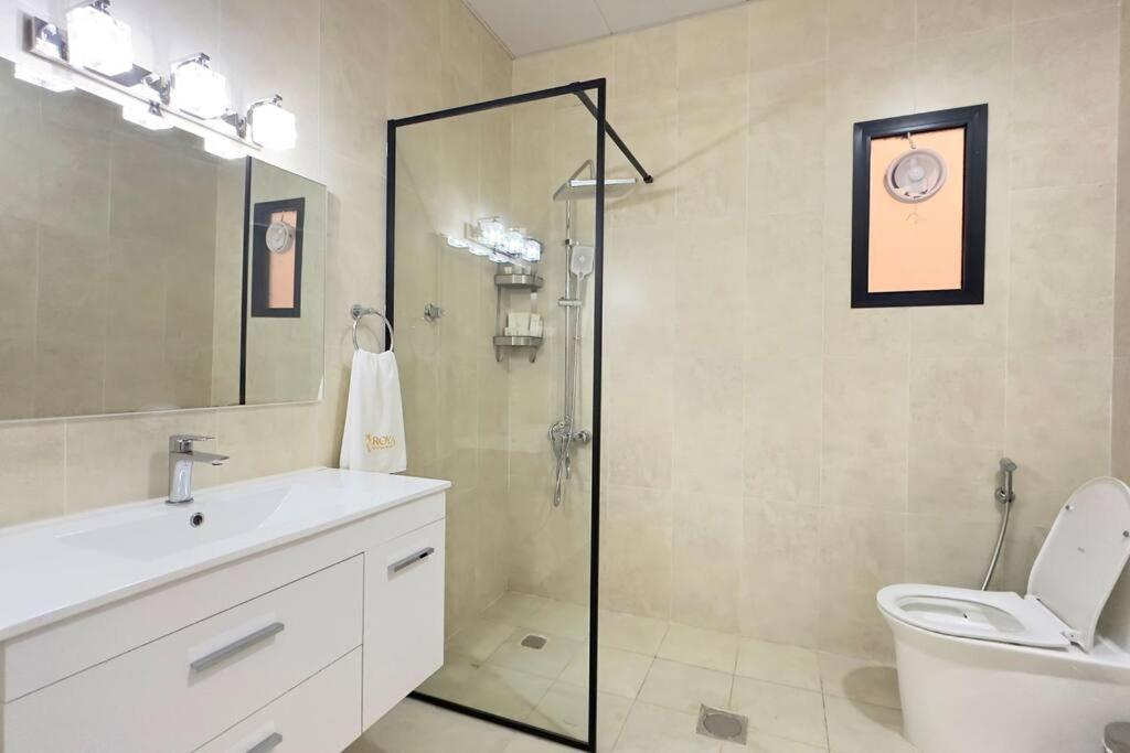 Apartment Spacious Serenity 5br Luxury Living In Al Danah